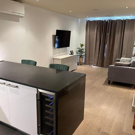 Imperial Wharf Chelsea Apartment Octavia House London Bagian luar foto
